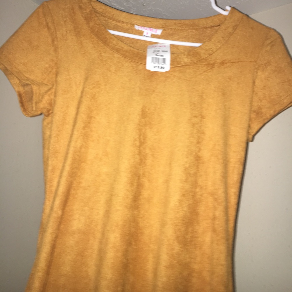 Marlgo Velvet Dress - Picture 2 of 4