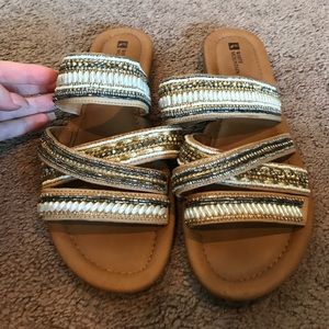 Gorgeous beaded sandals!