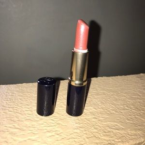 Estée Lauder lipstick