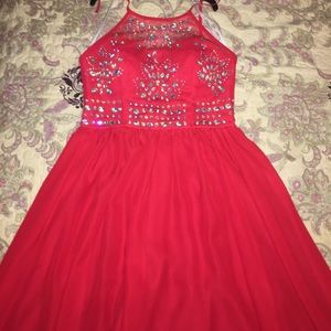 Red prom dress