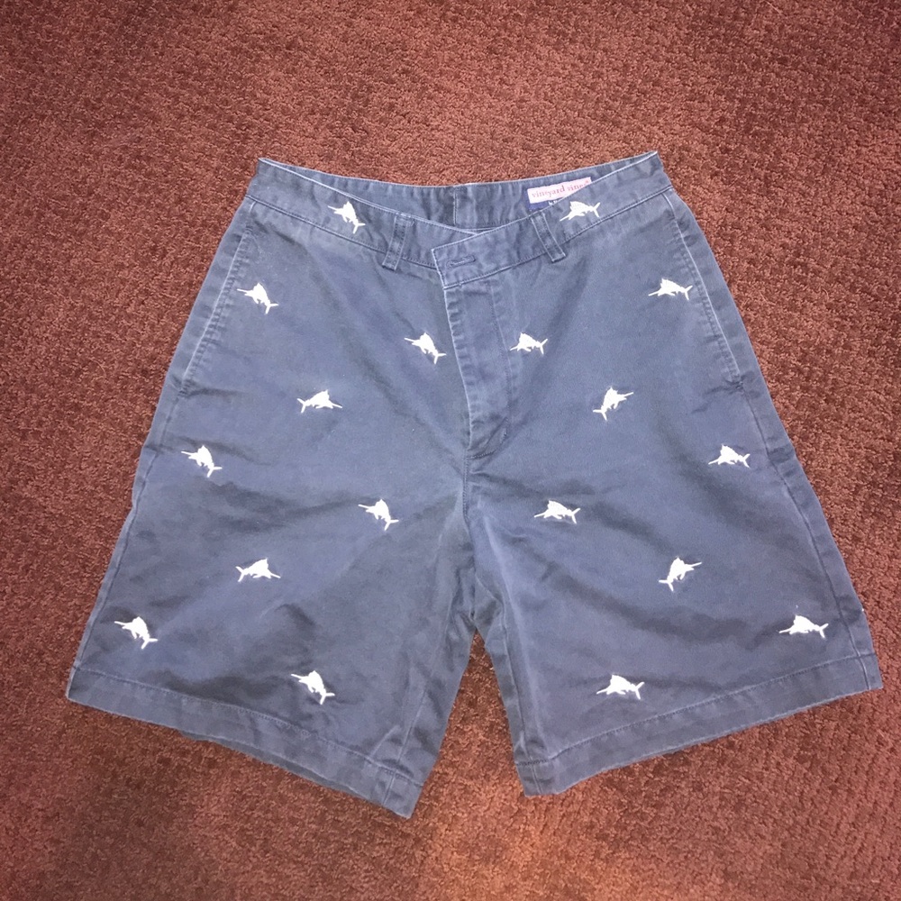 Vineyard Vines Marlin Embroidered Shorts