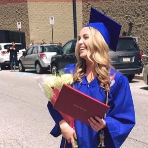 Meet your Posher, Abby