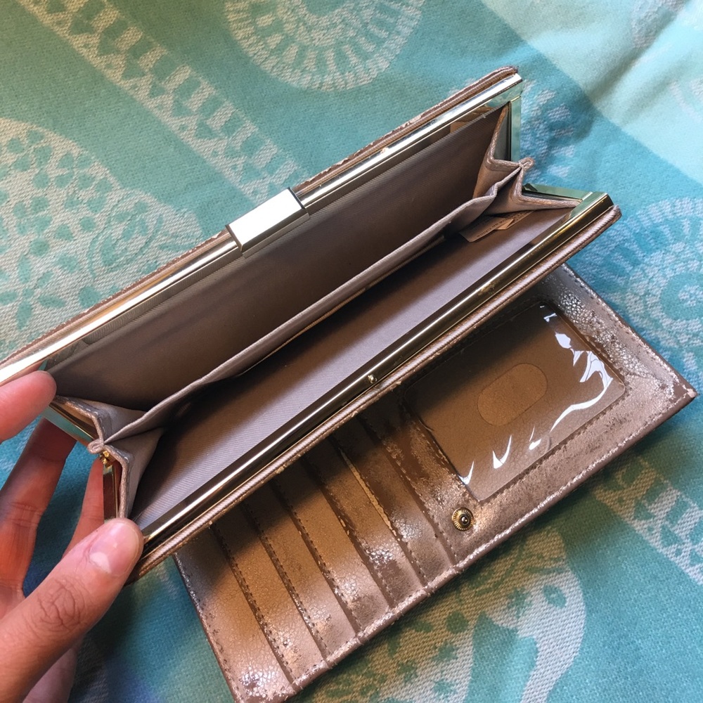 Metallic Wallet - Picture 4 of 4