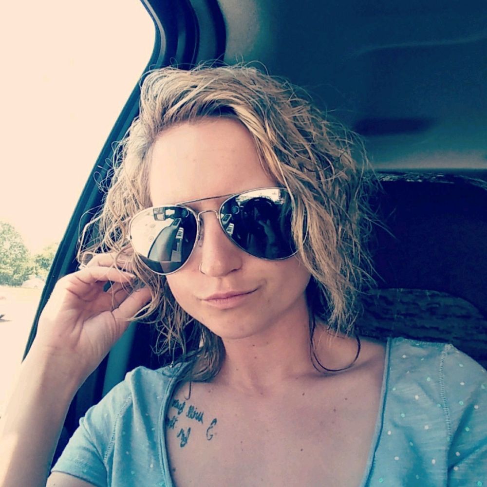 Meet your Posher, Toni