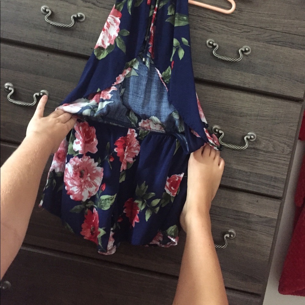 AE romper - Picture 3 of 3