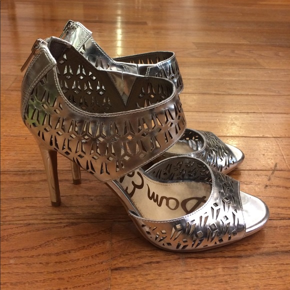 Sam Edelman Alva Silver Metallic Heels - Picture 7 of 7