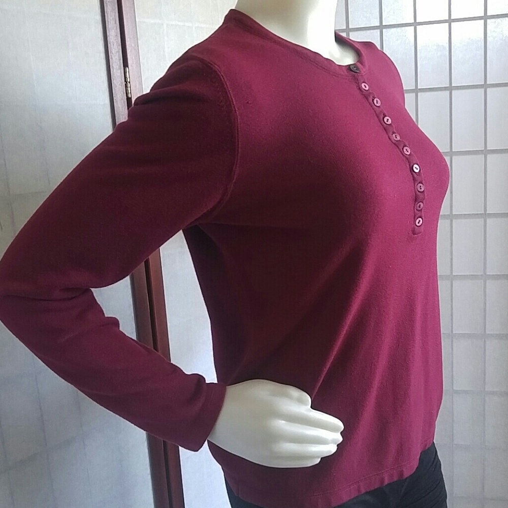 Sweater - Picture 2 of 6