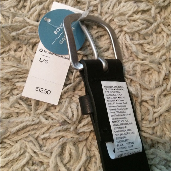 Old Navy Leather Belt - Picture 2 of 2