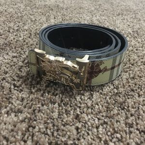 Burberry belt