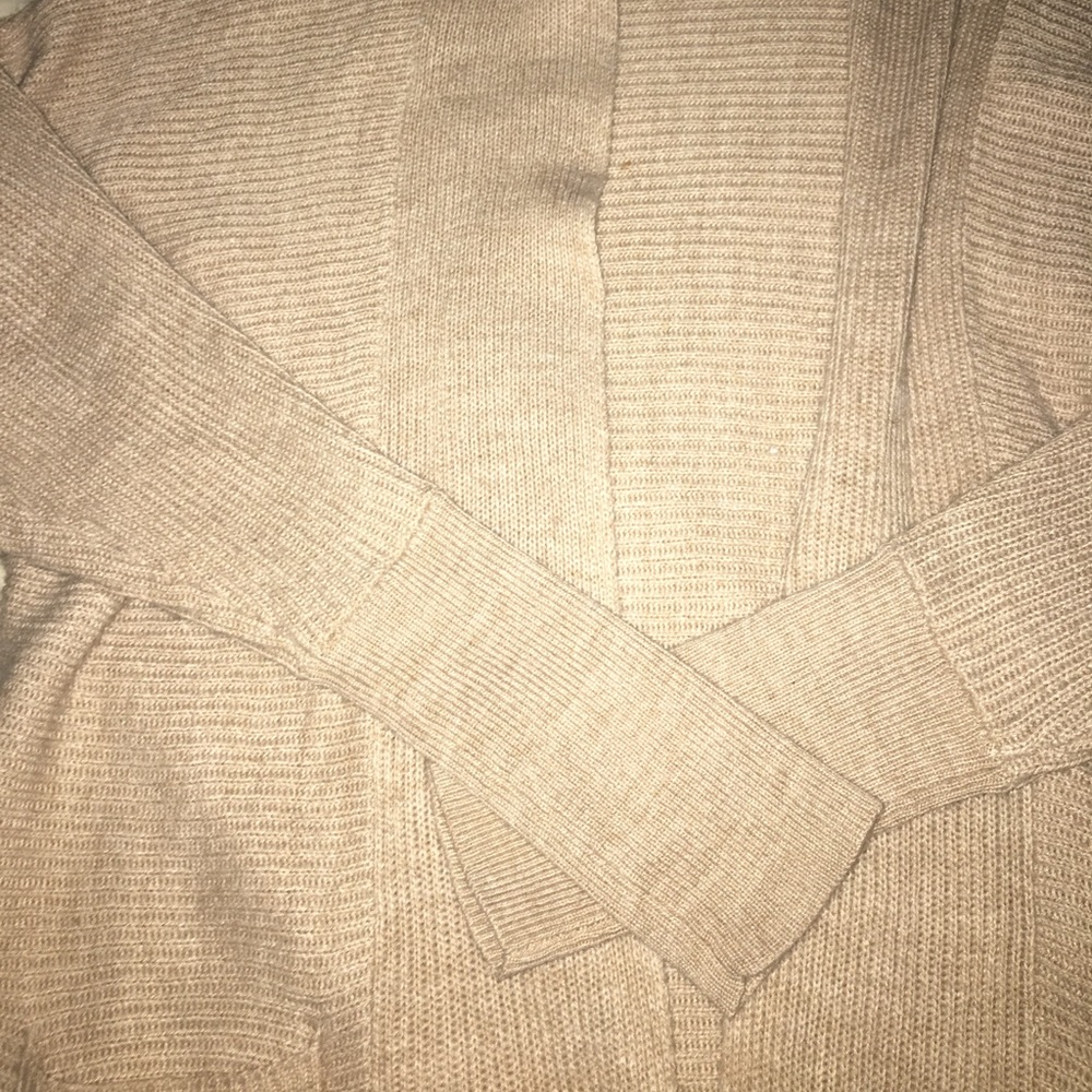 Cardigan - Picture 2 of 5