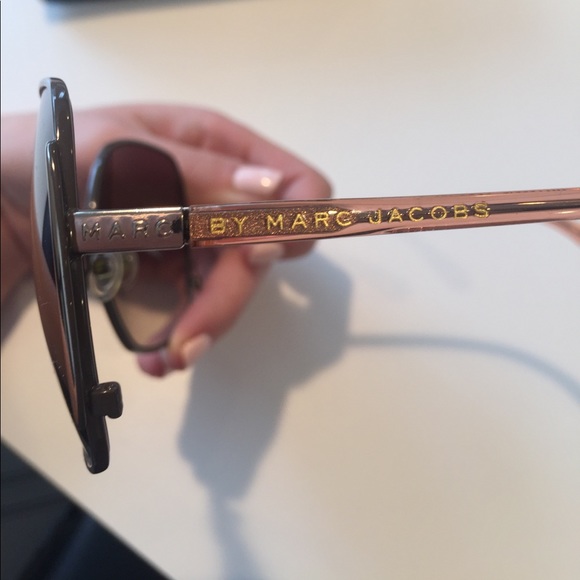 MARC JACOBS sunglasses - Picture 6 of 7