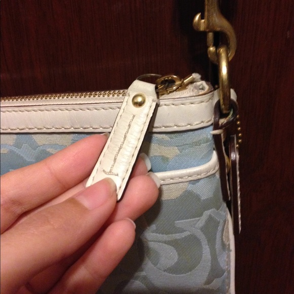 Coach REAL Crossbody - Picture 3 of 8