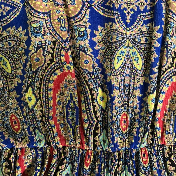 Patterned Romper - Picture 2 of 2