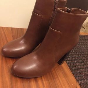 Forever 21 Booties Size 7