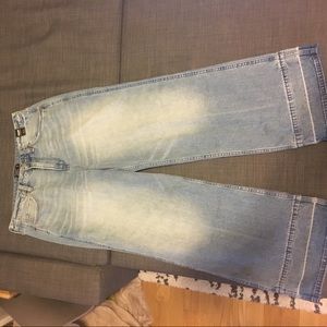 Abercrombie & fitch high rise wide leg crop jeans.