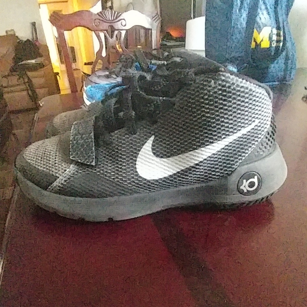 Boys nike tennis