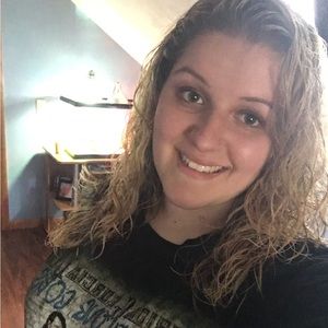 Meet your Posher, Marisa