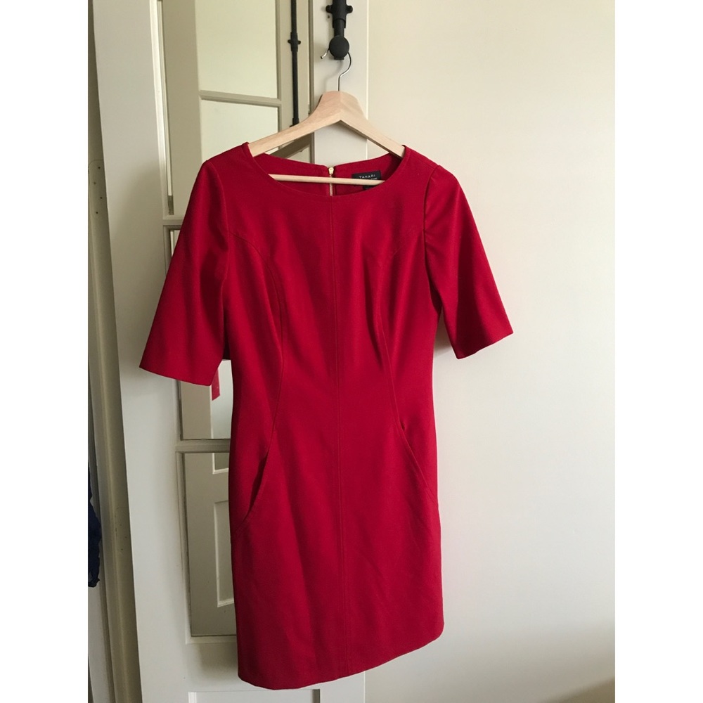 Tahari 3/4 sleeve dress with pockets