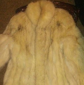 Niki silver fox fur