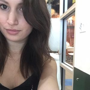 Meet your Posher, Denise