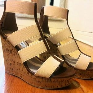 💣Steve Madden wedges💣