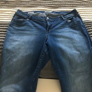 Torrid 22 short jeans