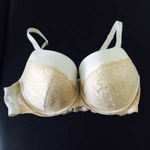Lane Bryant Bras (3) 42D (1) 44D