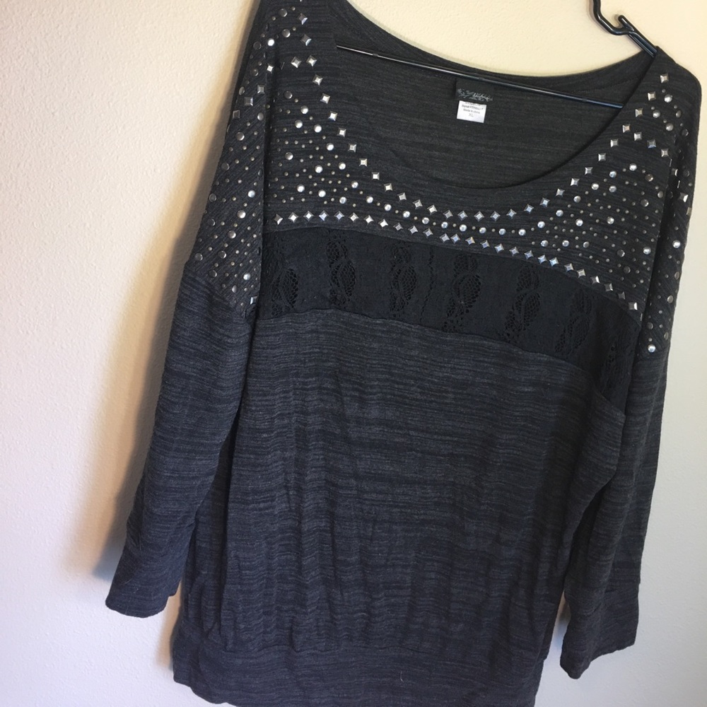 Relaxed Tee