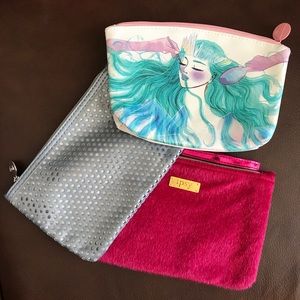 3 Makeup bags