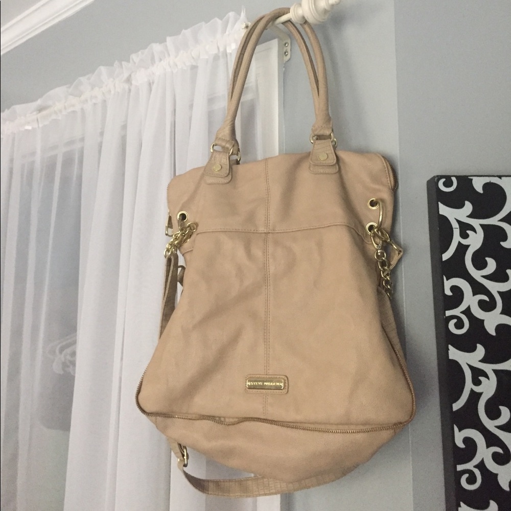 Tan Steve Madden messenger bag