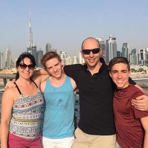 Meet your Posher, Sharon