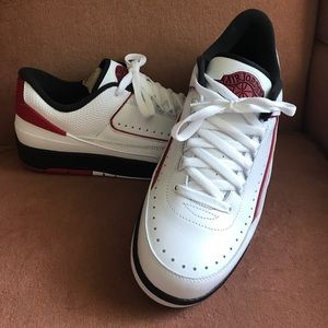 Air Jordan 2 Retro Low