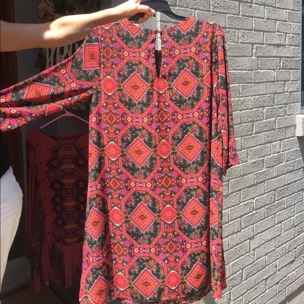 Everly Dress - Picture 3 of 5