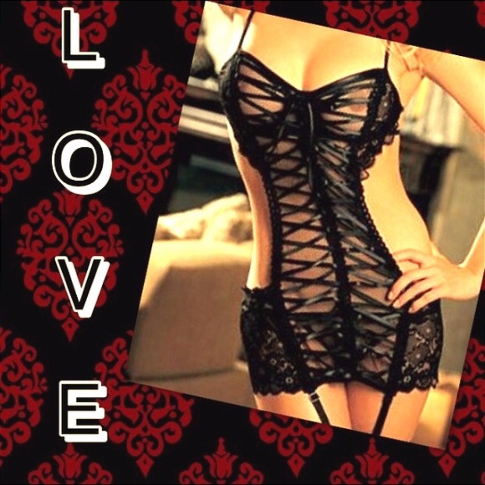 Sexy Black Lace & Ribbon Lingerie