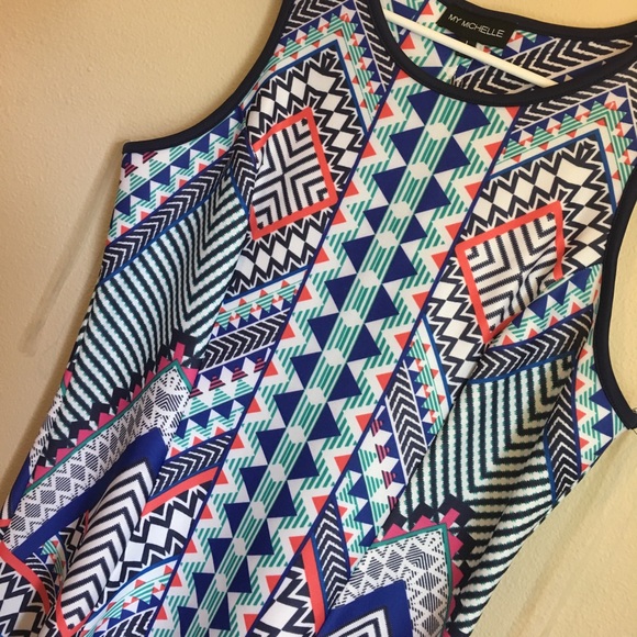 Patterned Dress - Picture 2 of 2