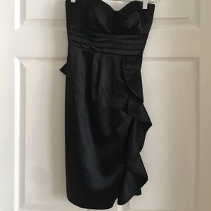 Strapless little black cocktail dress