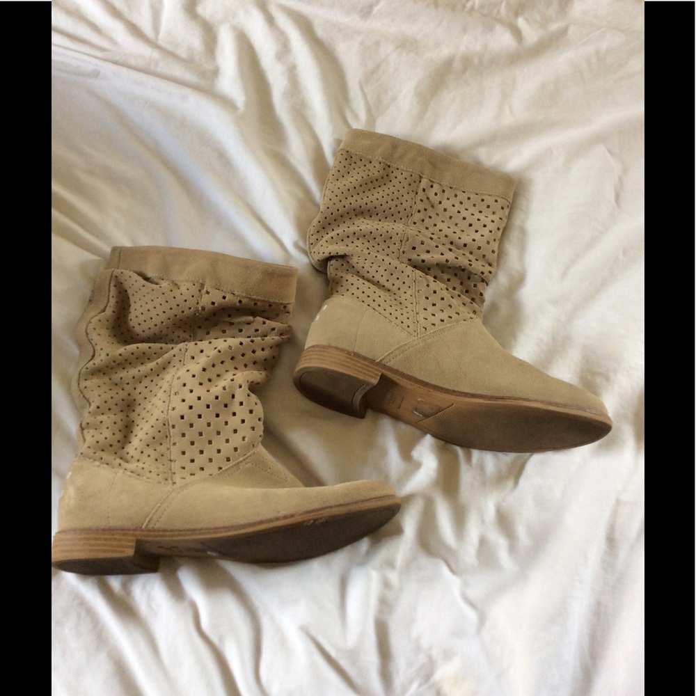 Toms booties