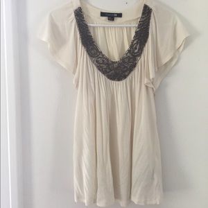 Beaded cream top