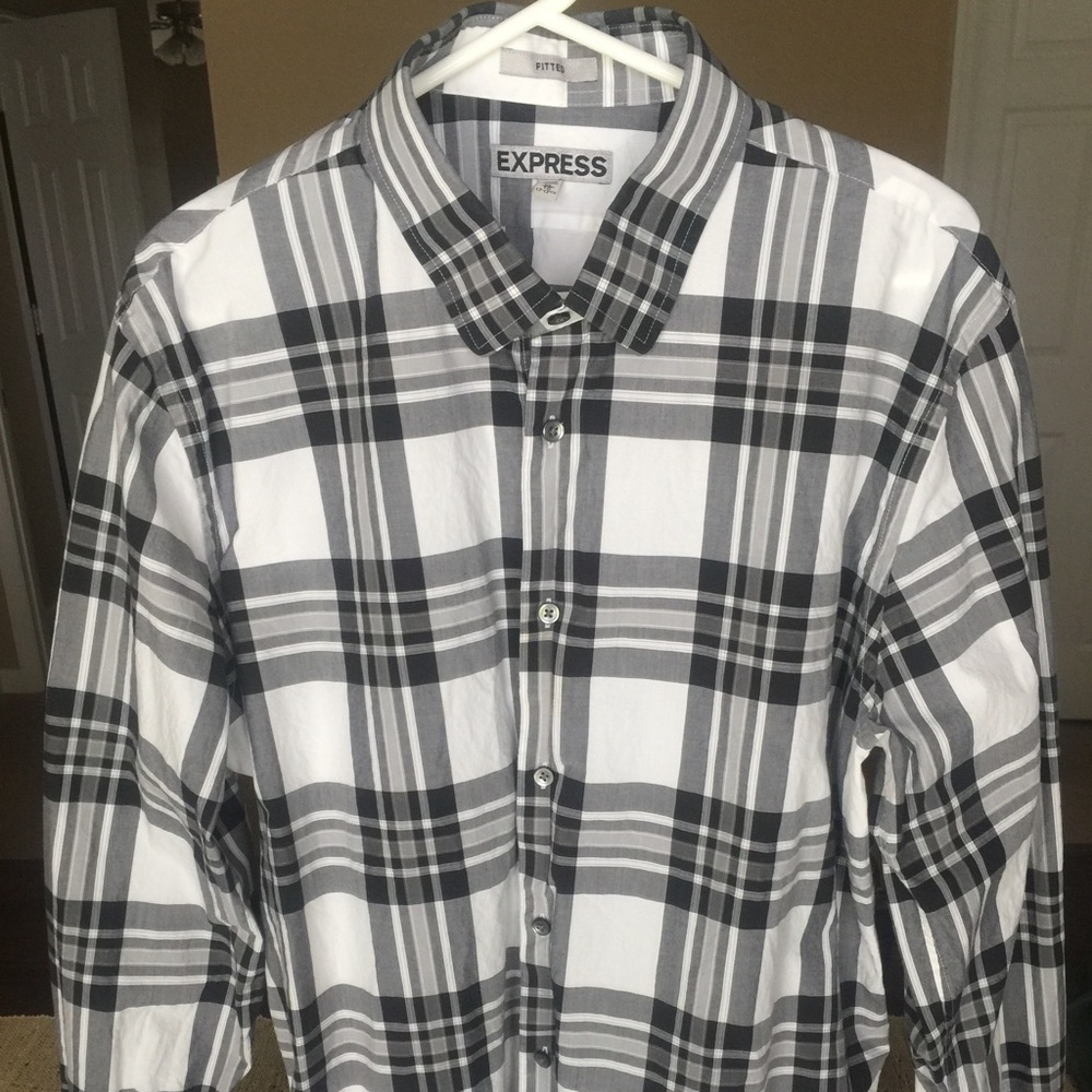 🎉SALE🎉Express Men's Fitted Shirt XL