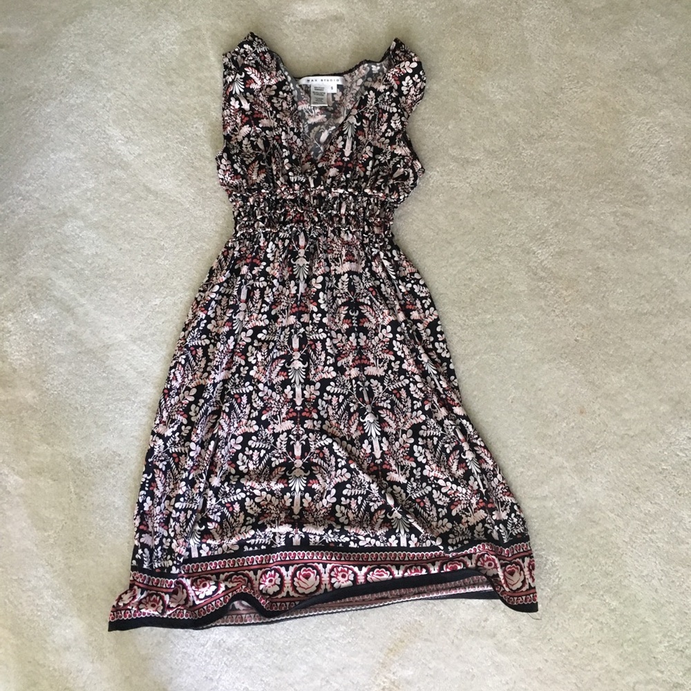 Maxi studio dress