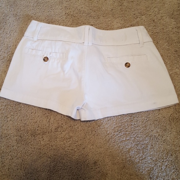 Red Camel Shorts - Picture 2 of 2