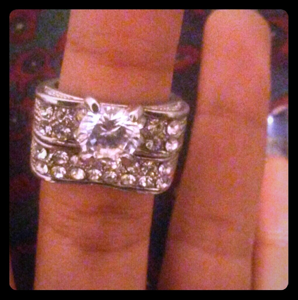 Ring sets 2 included size 8 (18)