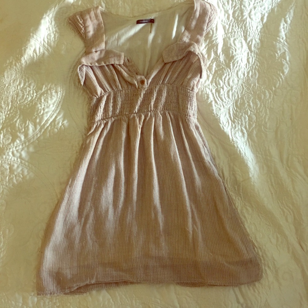 Theme dress size S