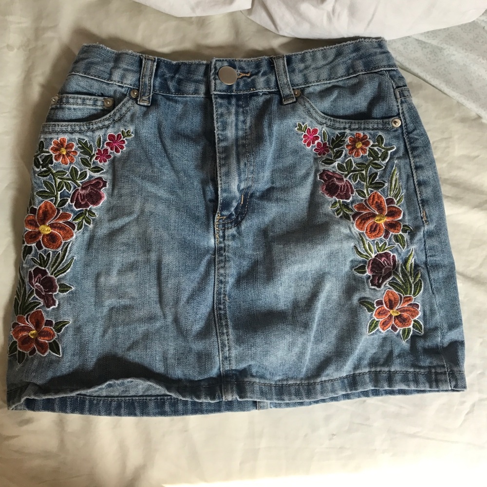 brandy melville jean skirt