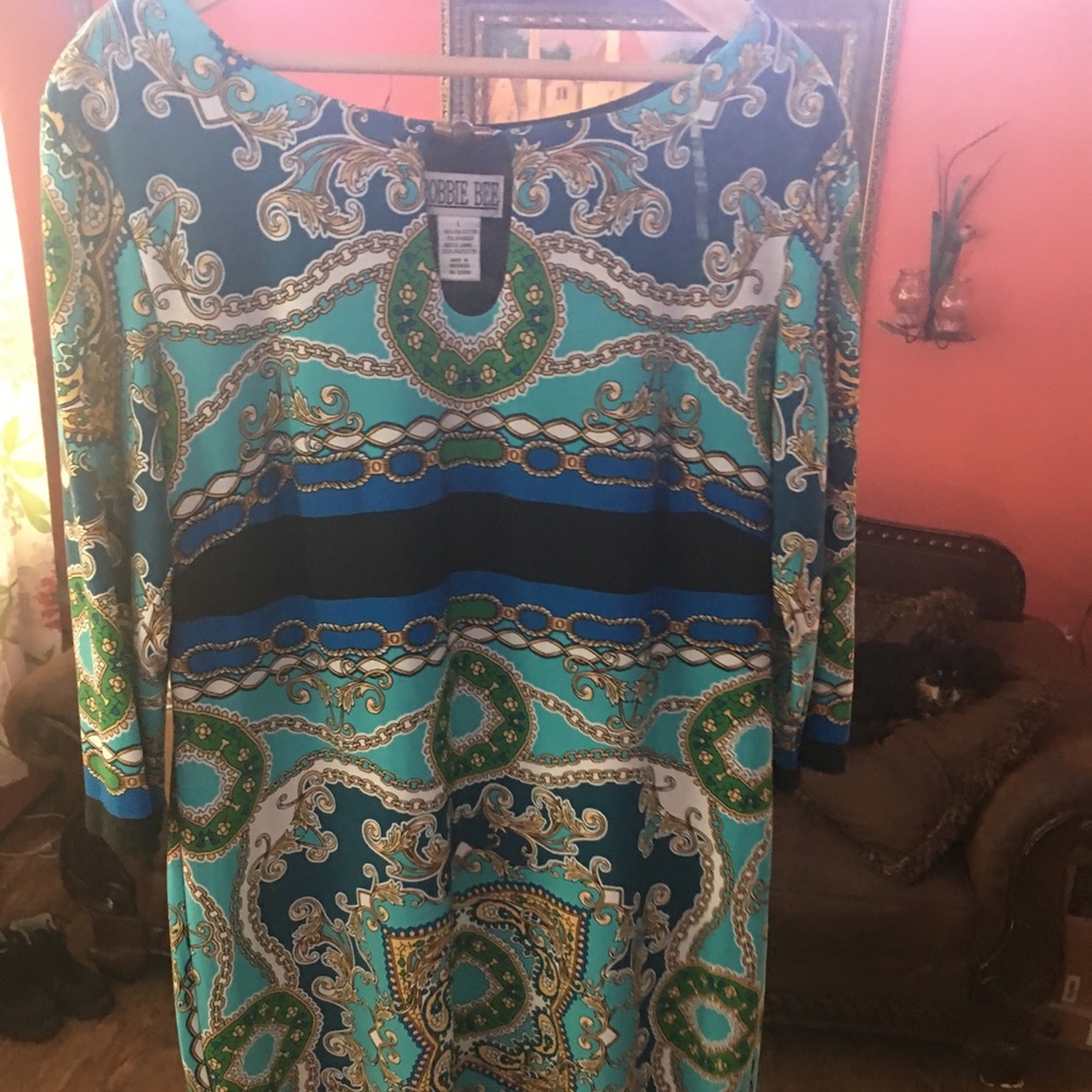 Dress - Picture 6 of 6