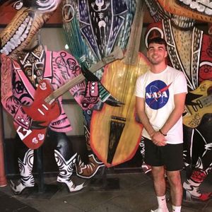 Meet your Posher, Zach