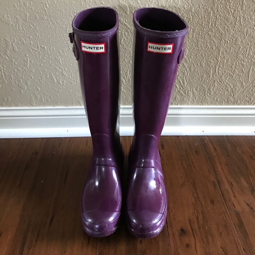 SOLD - Hunter dark iris / purple tall rain boots - Picture 1 of 6