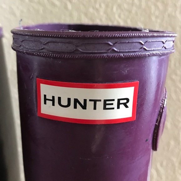 SOLD - Hunter dark iris / purple tall rain boots - Picture 2 of 6