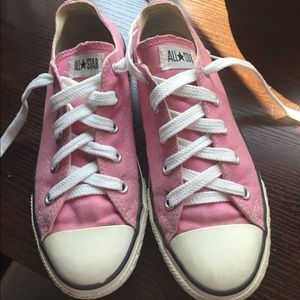 Light Pink Converse Shoes