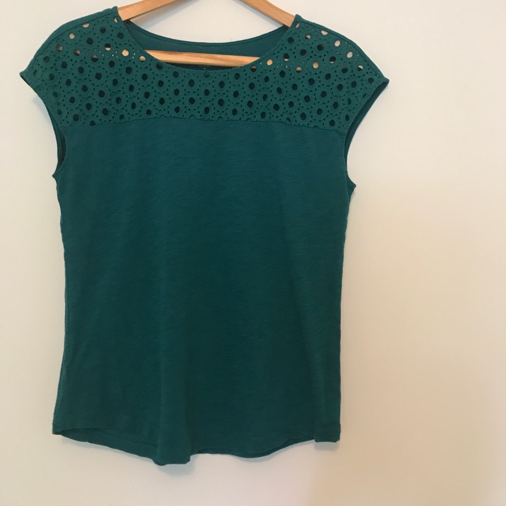 LOFT deep teal/green tee with eyelet collar
